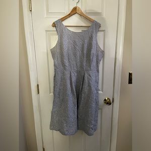 Land’s End Blue and White Circular Pattern Dress